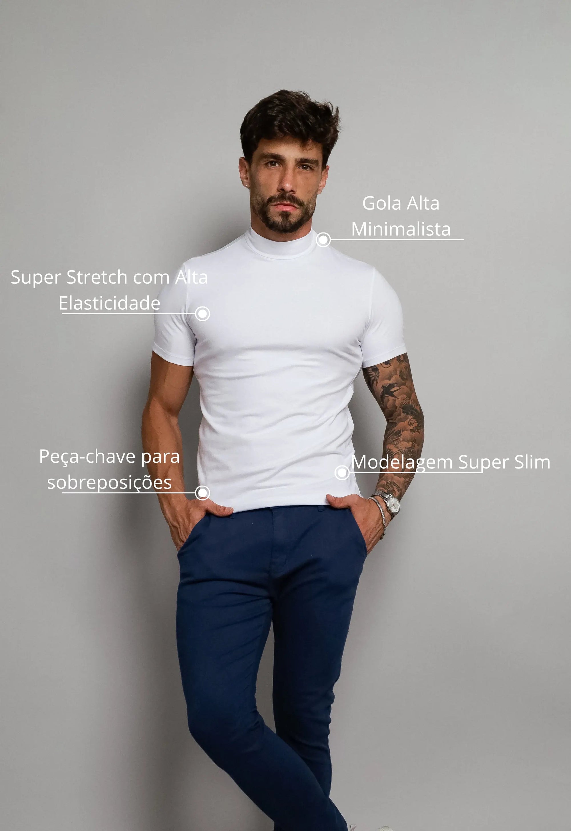 Camiseta Slim Gola Alta Branca