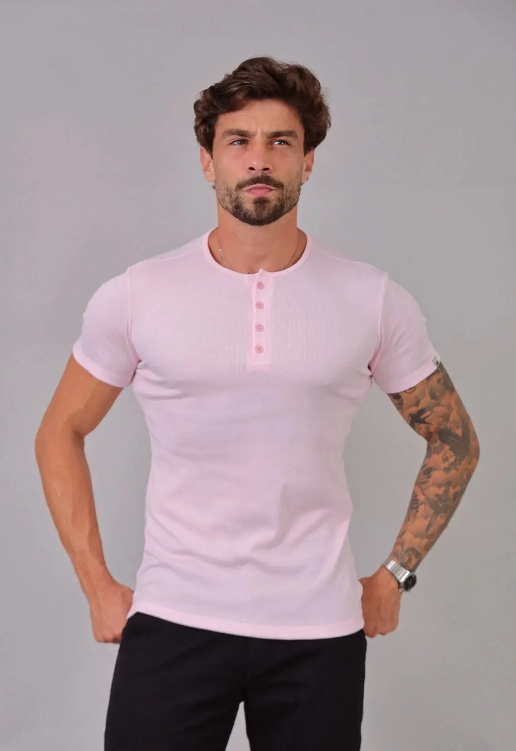 Camiseta Henley Canelada Rosa Claro