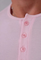Camiseta Henley Canelada Rosa Claro