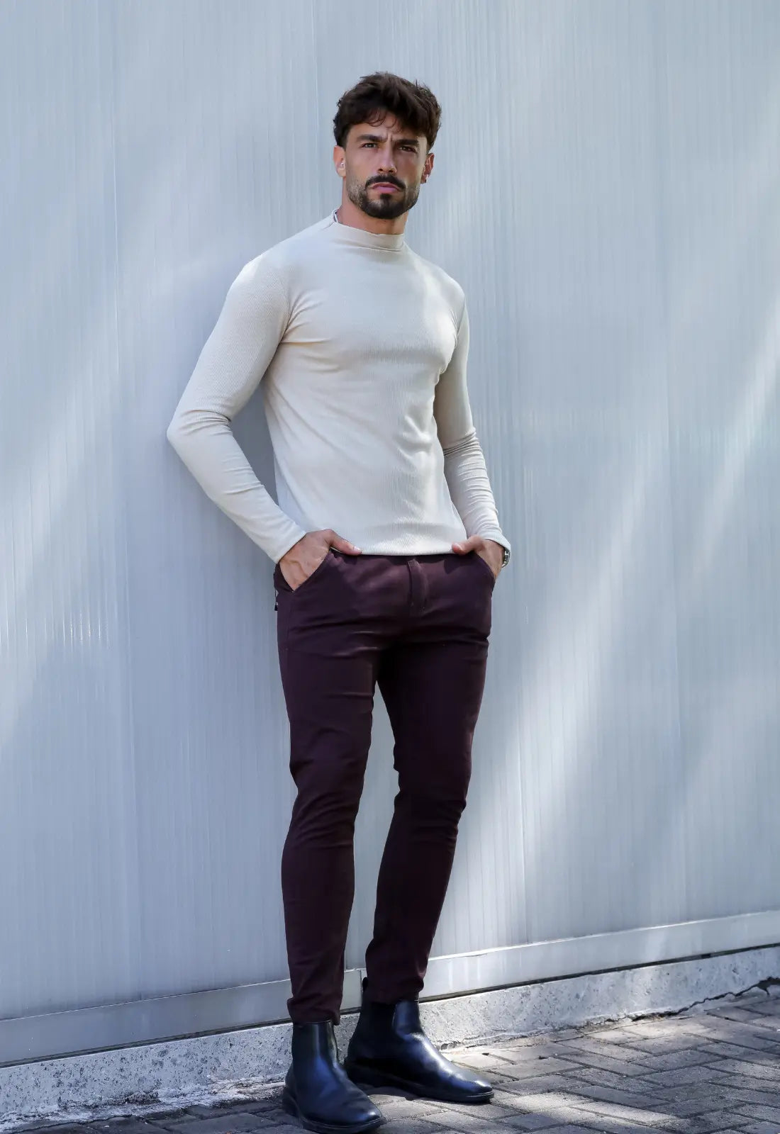 Camiseta Slim Manga Longa Gola Média Bege