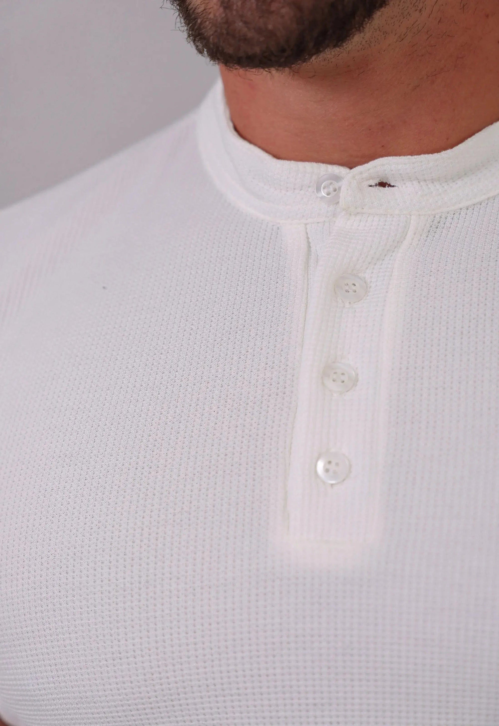 Camiseta Henley Slim Tricot com Elastano Branca