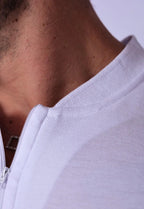 Camiseta Gola Padre zíper Branca