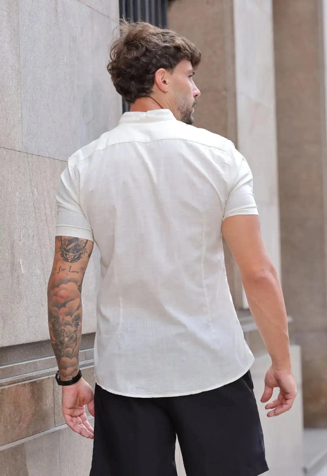 Camisa Masculina Manga Curta Gola Padre Slim Bege