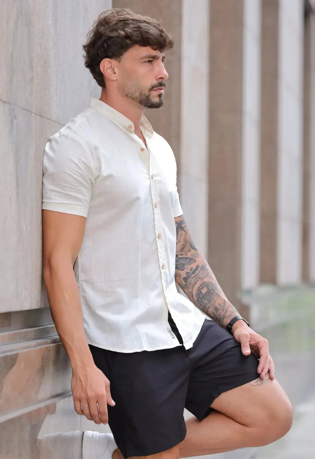 Camisa Masculina Manga Curta Gola Padre Slim Bege