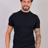 Camiseta Slim Gola Média Preta