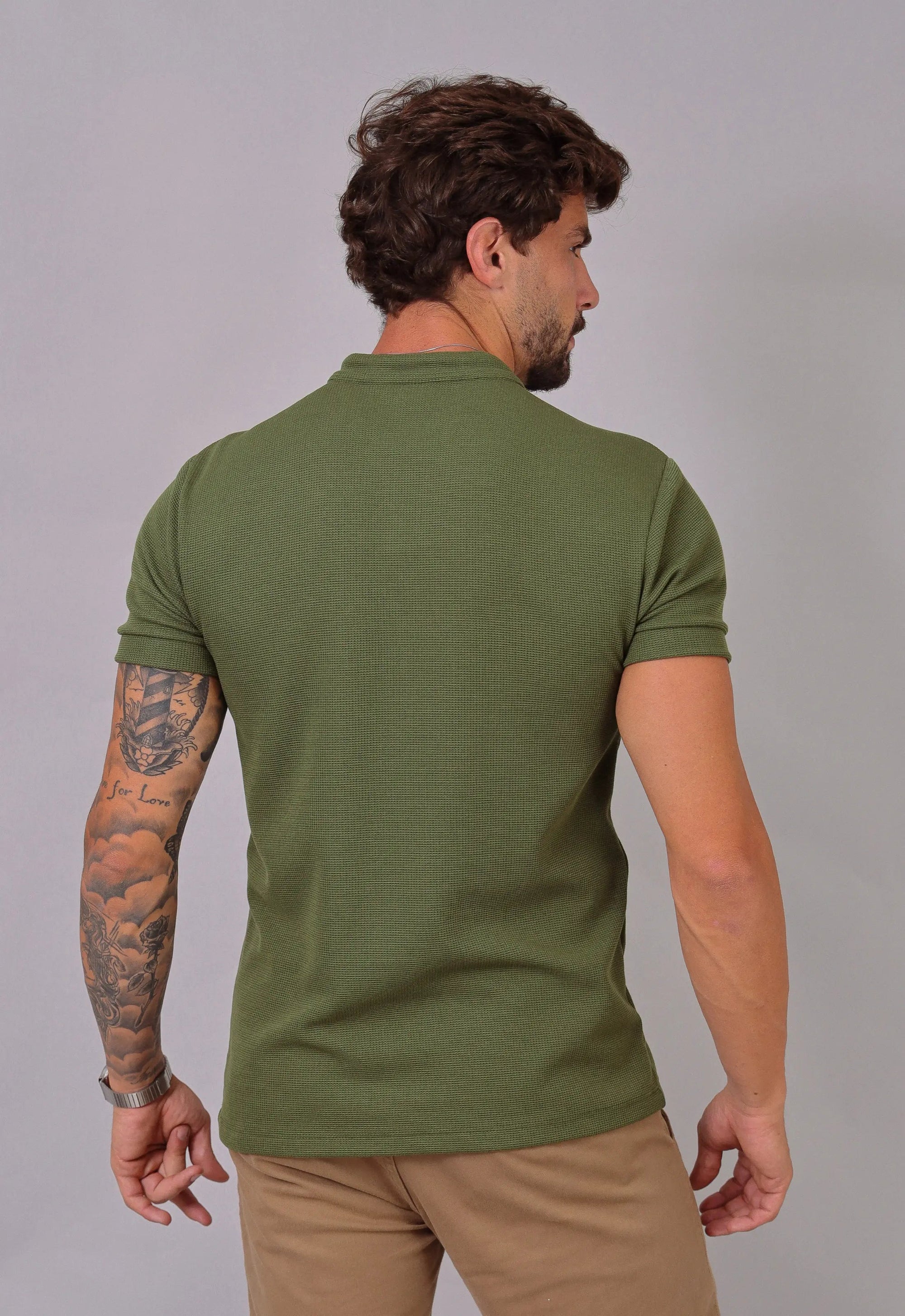 Camiseta Henley Slim Tricot com Elastano Verde