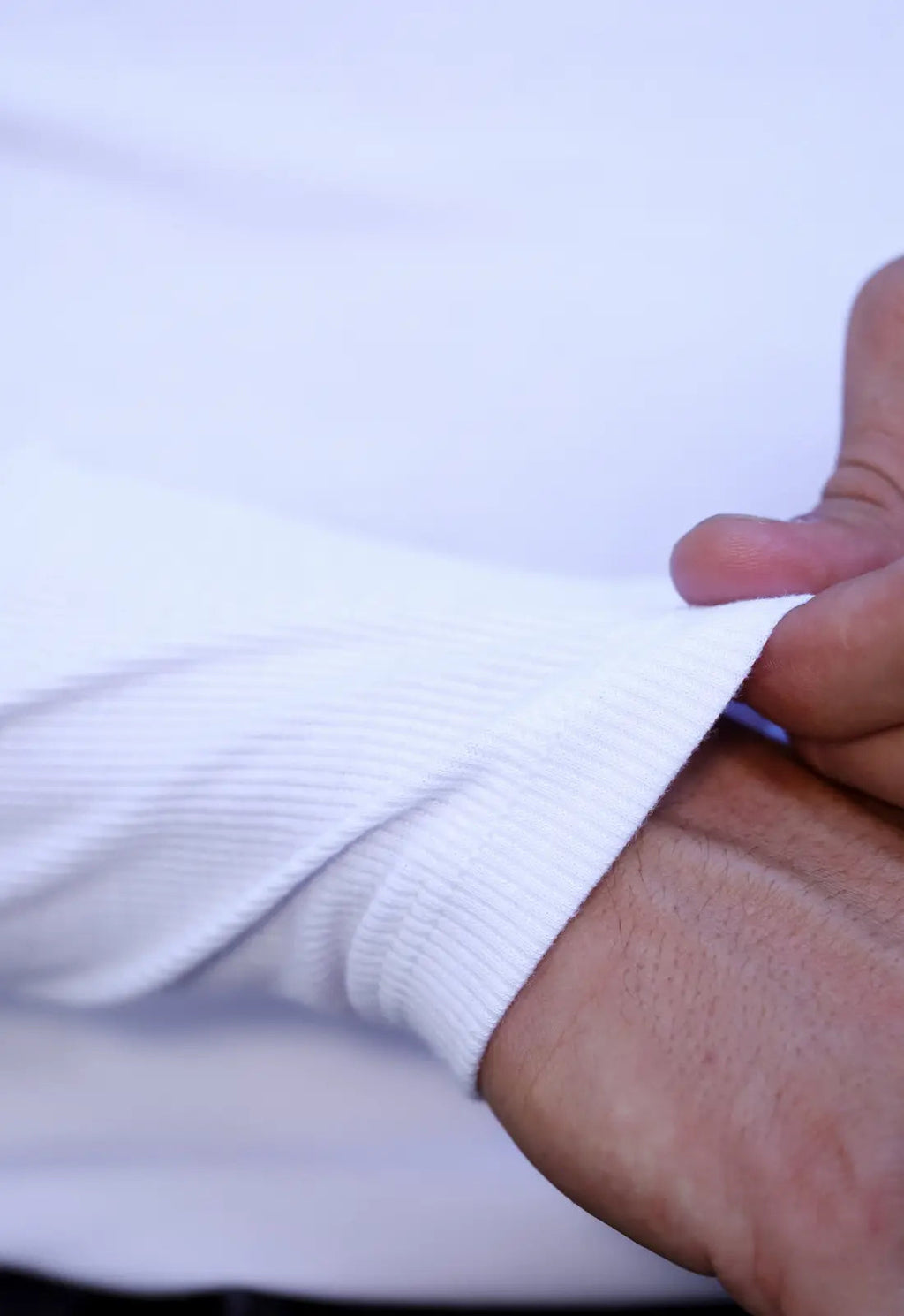 Camiseta Slim Manga Longa Gola Média Branca